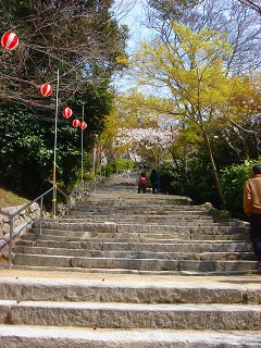 唐津城への階段